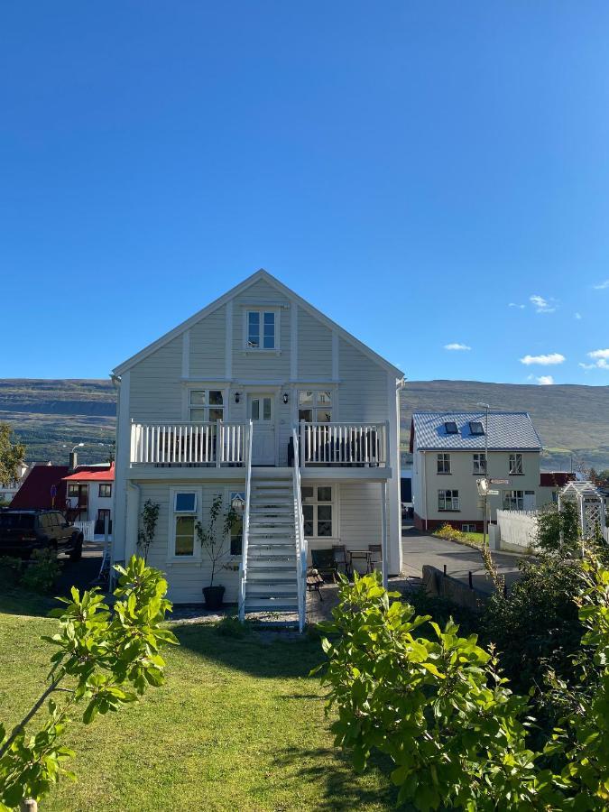 Old Town Luxury Apartment Akureyri Exterior photo